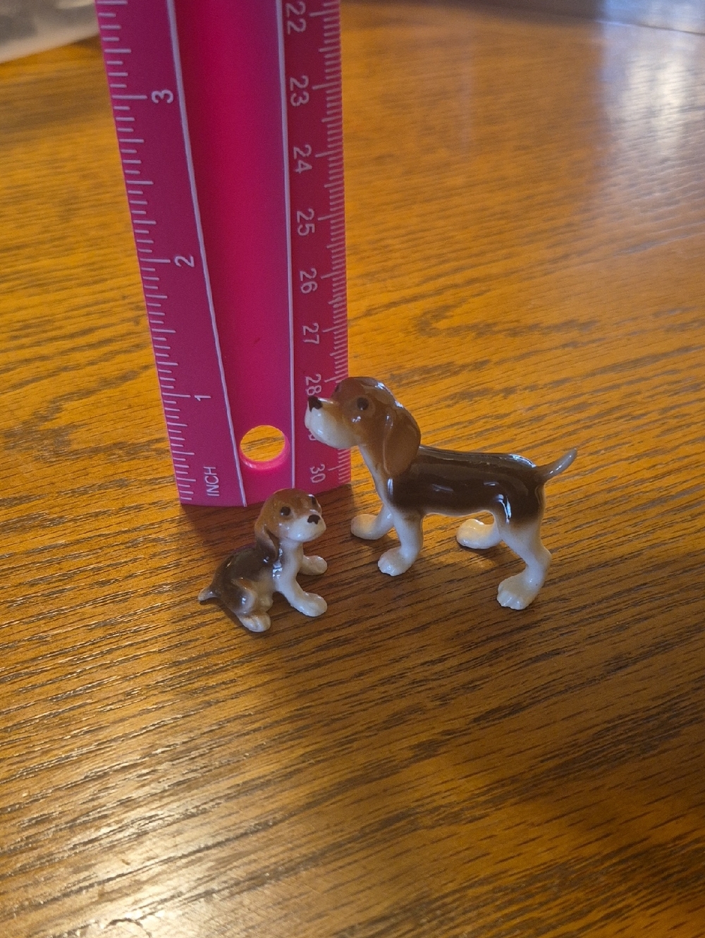 Vtg 1986 Hagen Renaker Beagle Dog And Puppy Miniature Ceramic